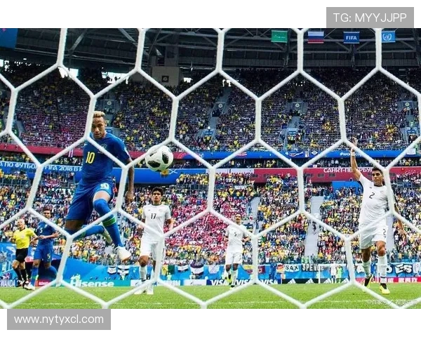 切尔西中场近期表现稳健，攻防转换效率持续提升