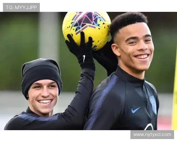 福登与格林伍德技术风格及战术角色对比分析 福登与格林伍德技术风格及战术角色对比分析