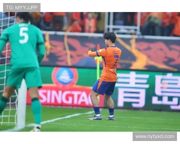 山东泰山进攻围绕克雷桑展开，体系多样性是否受限？