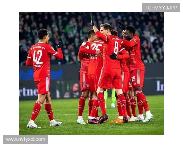 拜仁防线问题持续暴露:稳定性承压,对赛季走势形成制约 拜仁防线问题持续暴露:稳定性承压,对赛季走势形成制约