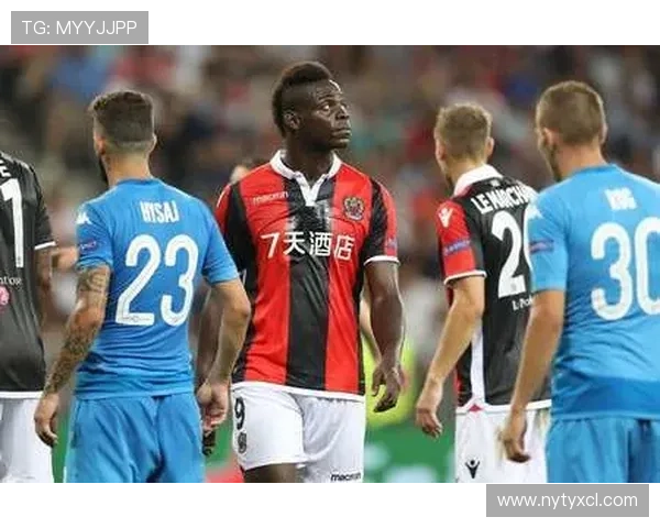 巴洛特利训练迟到还顺走队友的早餐？